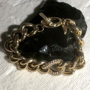 ✨host PICK✨ VICTORIA’ SECRET heavy gold tone chain bracelet